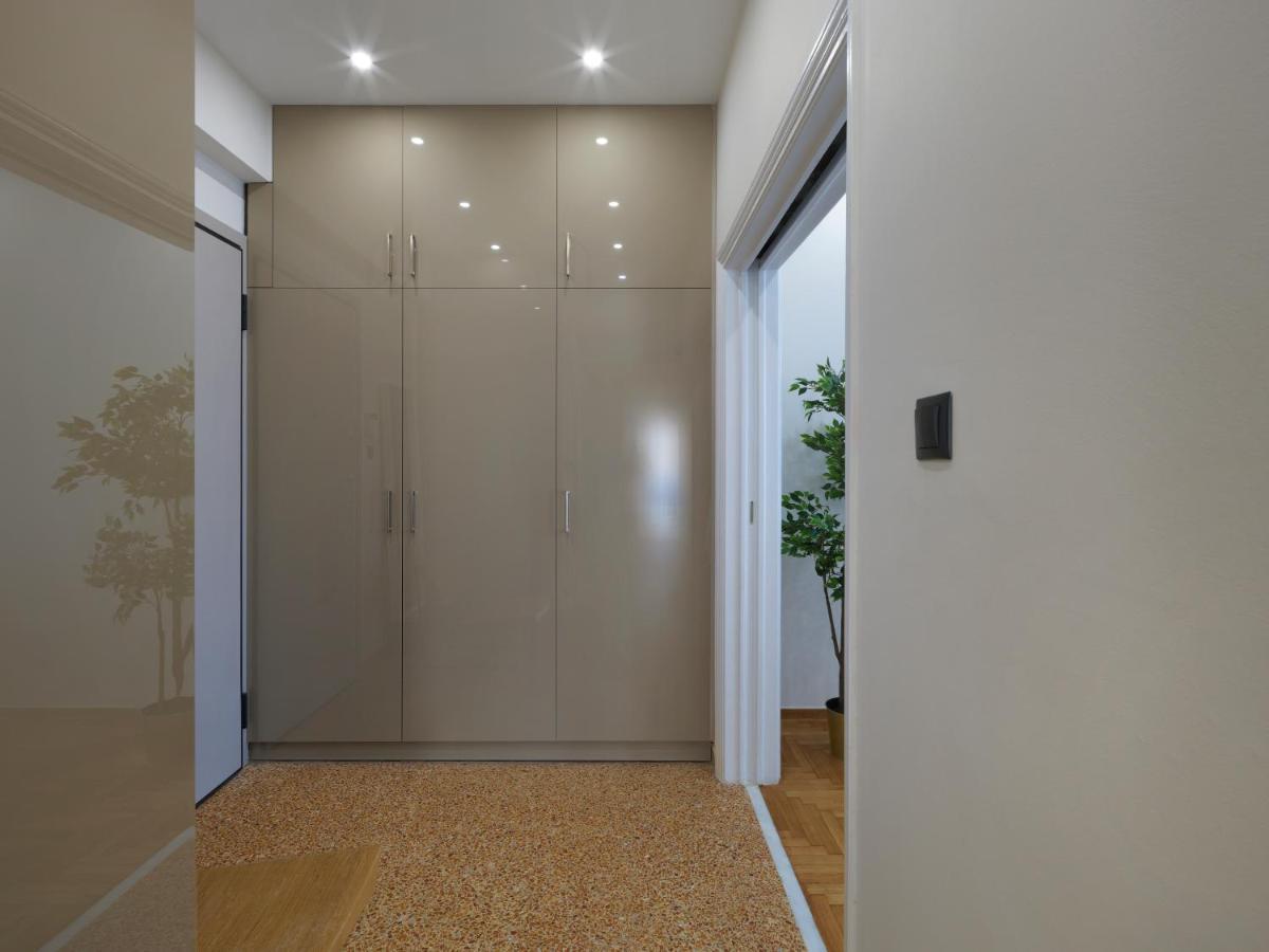 Metro Fix Apartment Atenas Exterior foto