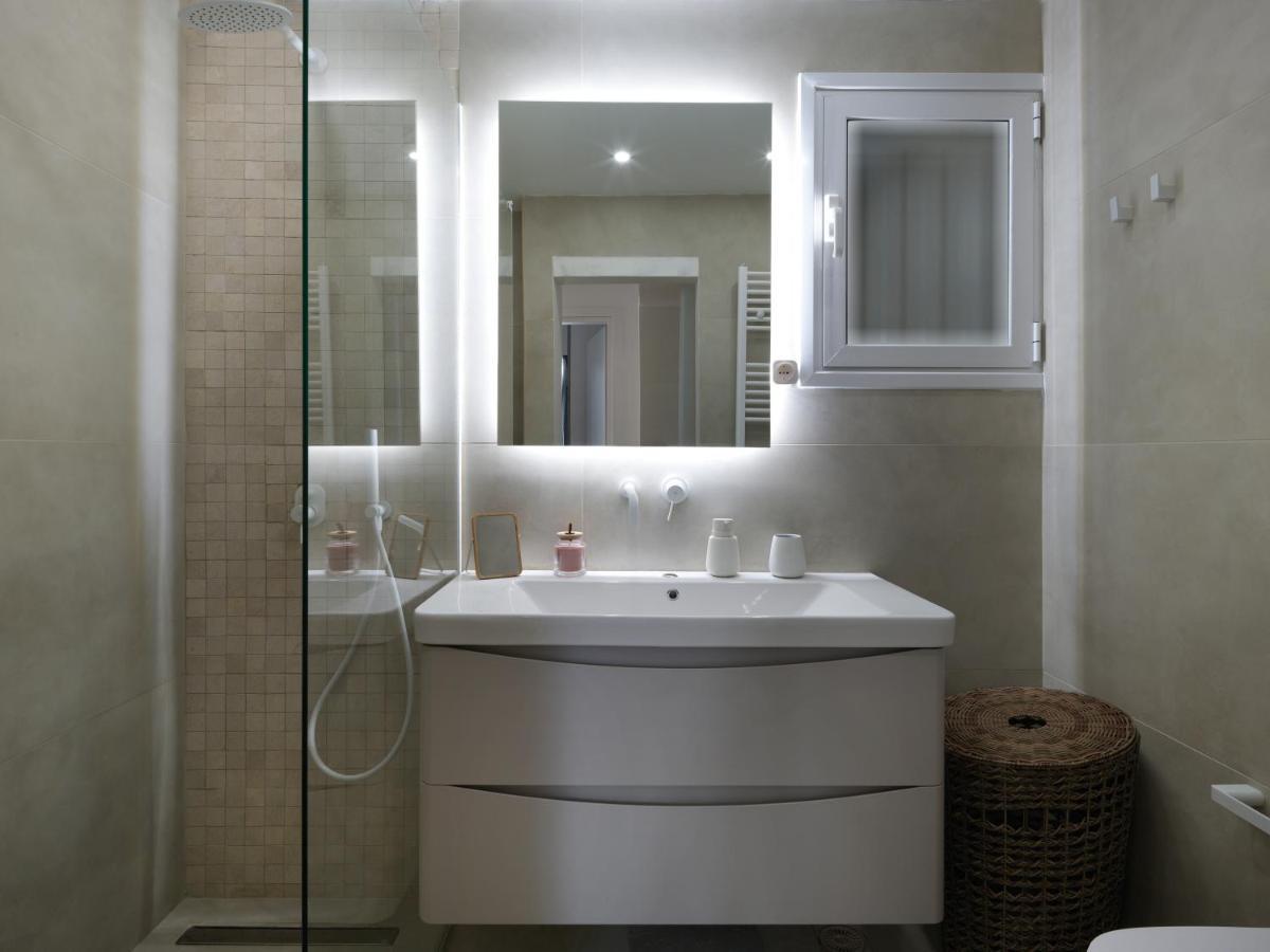 Metro Fix Apartment Atenas Exterior foto